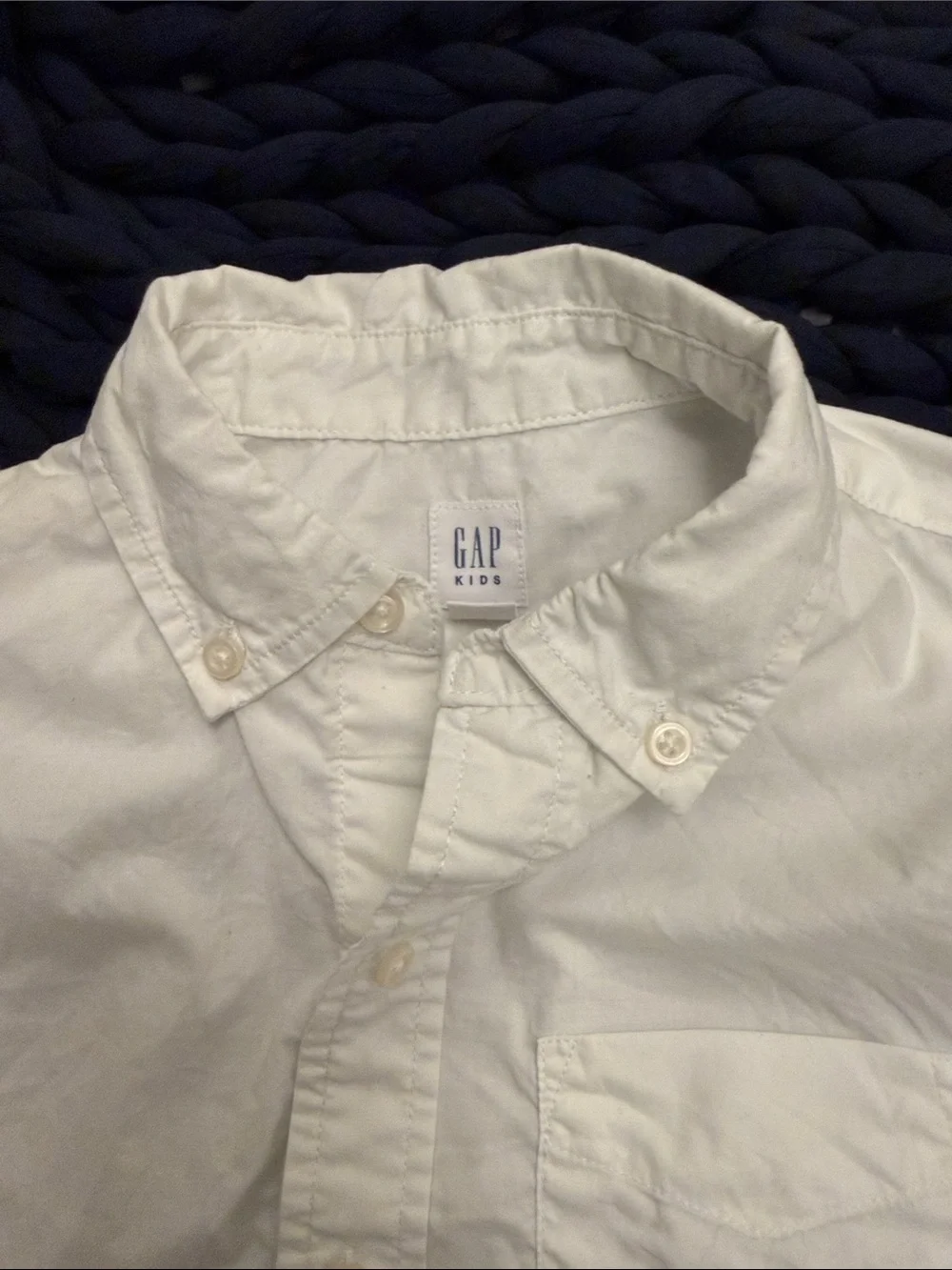 GAP KIDS SIZE 6-7 LIMITED EDITION DRESS SHIRT